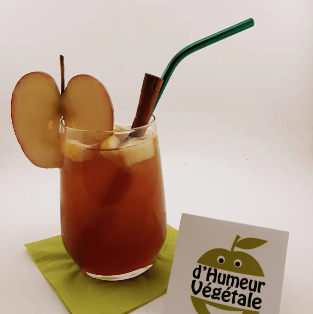 Sangria, sans alcool, pomme et cannelle